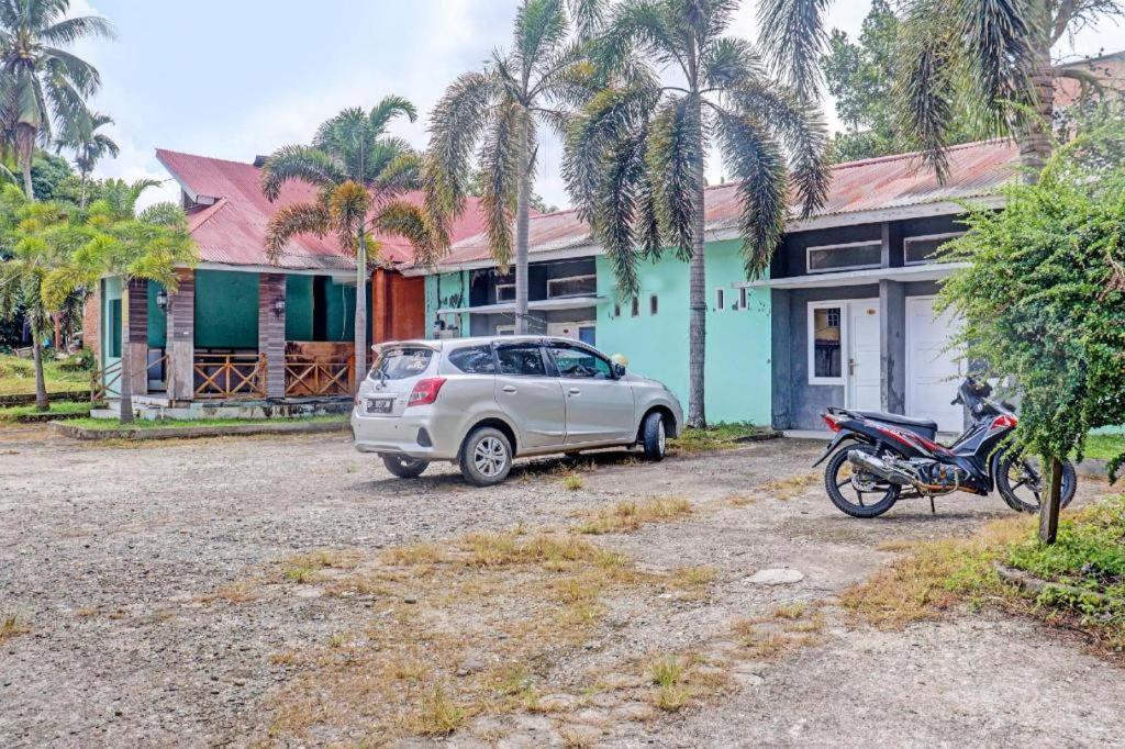OYO 90483 Homestay Permata Bangko Bagian luar foto
